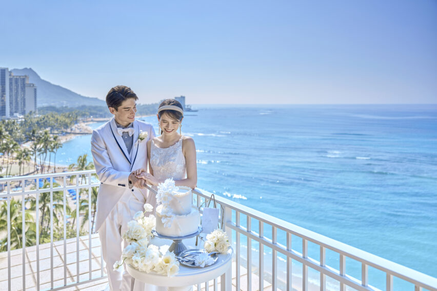 憧れのリゾートウェディング！！🌴ドレス選びも、挙式プランニングもトコトンこだわりませんか!?